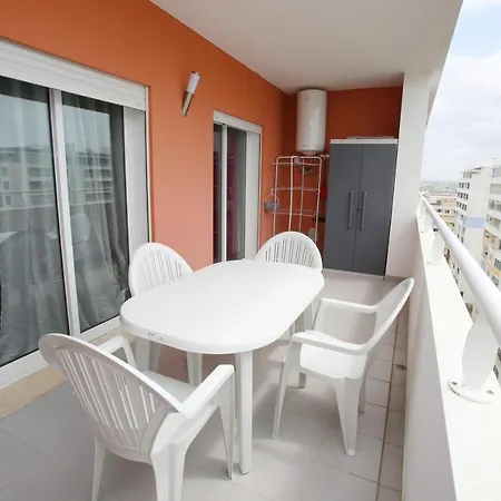 Sweet Apartment *